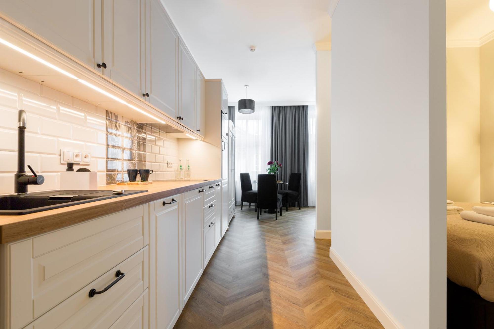 Friendhouse Starovislna